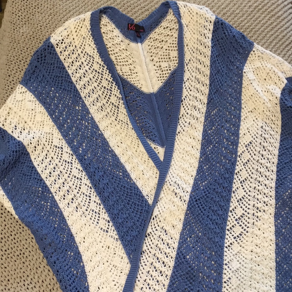 Women’s sweater/cardigan, medium, blue/white.